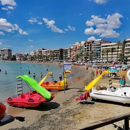 Hola Amigo's Playa Locos * Торевьиа